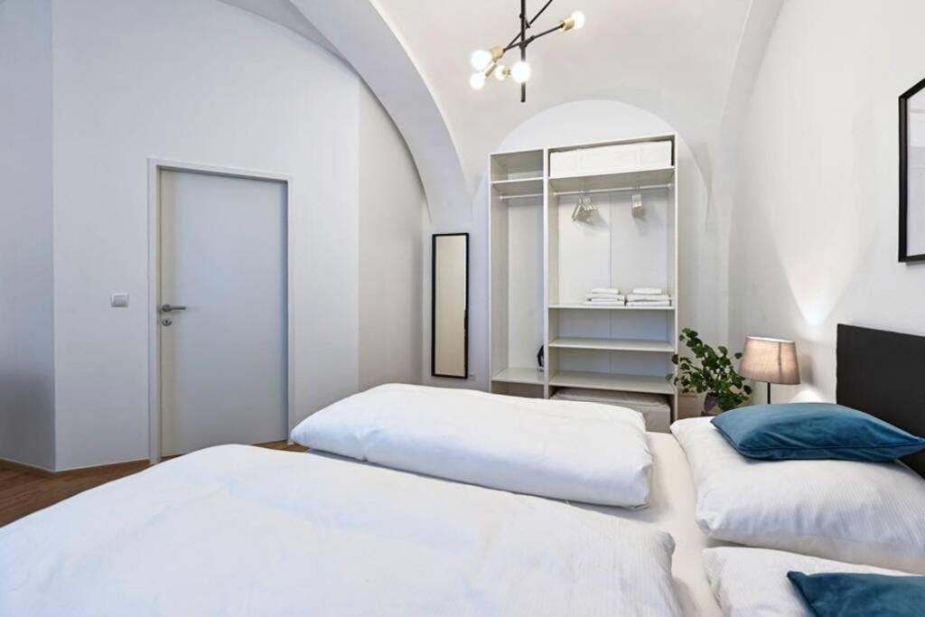Vienne City Apartment Crown 6 Exterior foto